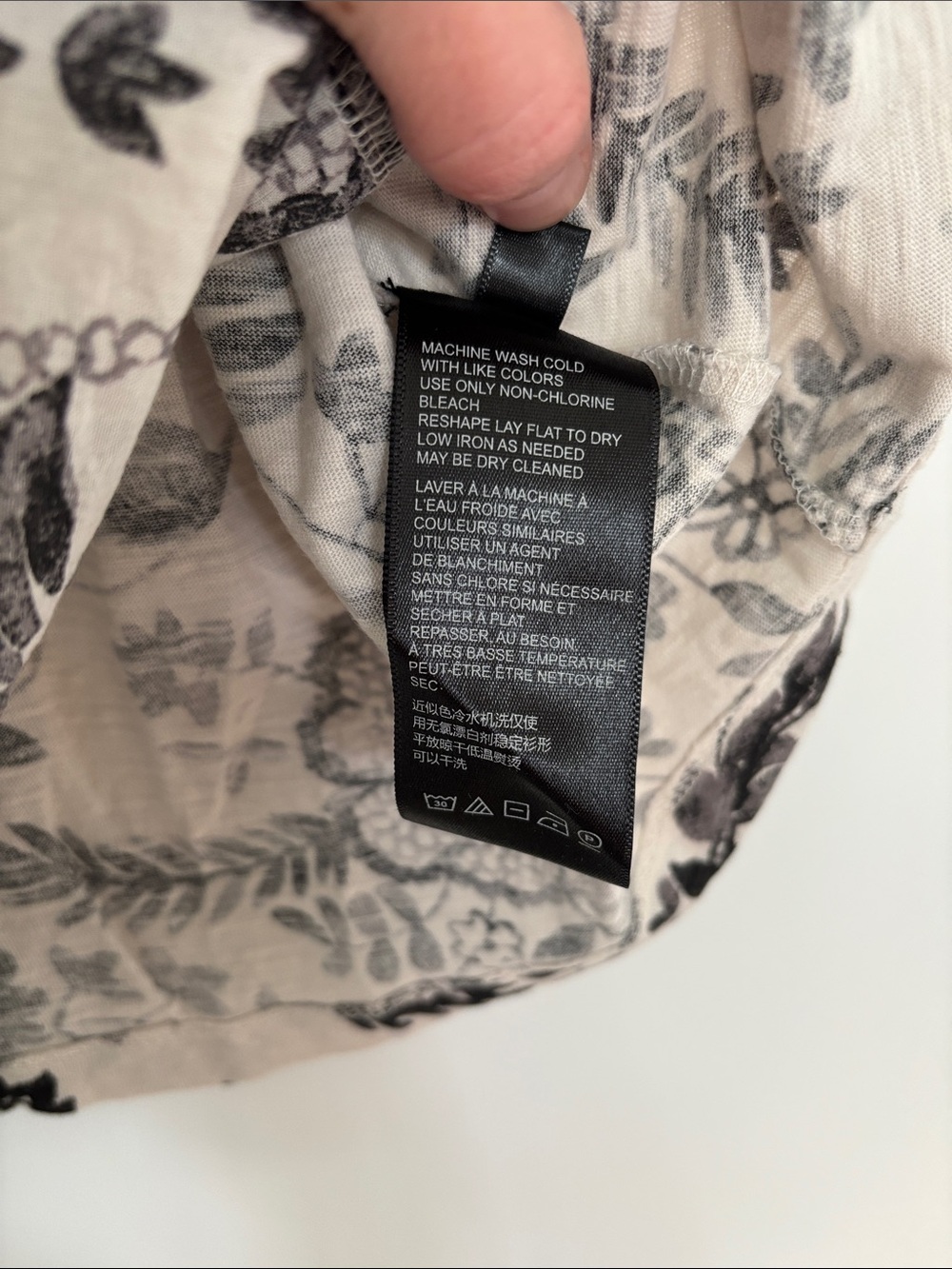 Anthropologie Maeve Bailee Button Down Pleated Top - Picture 7 of 8